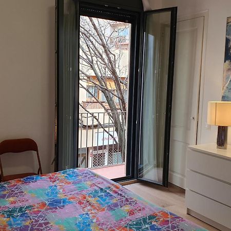 Apartamento Nuevo En Terrassa Centro Eksteriør billede