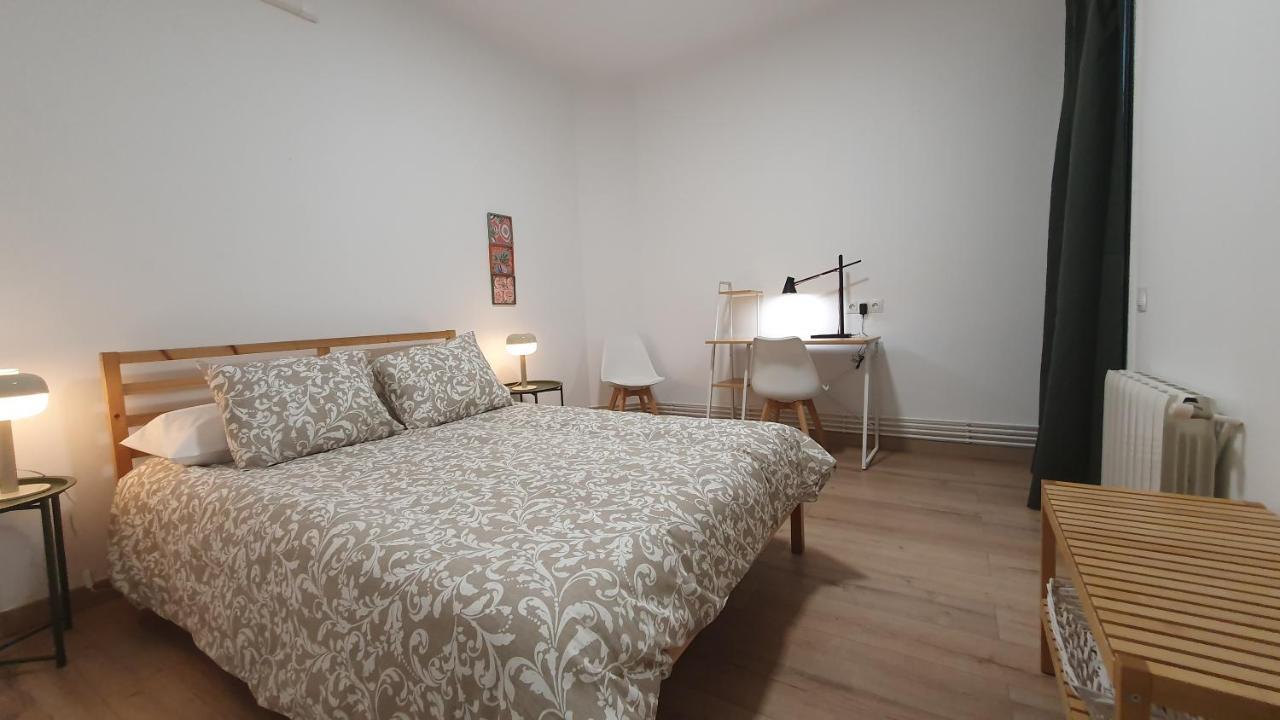 Apartamento Nuevo En Terrassa Centro Eksteriør billede